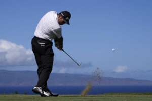 Read more about the article Hideki Matsuyama sets the target at Kapalua and leads Collin Morikawa by 1