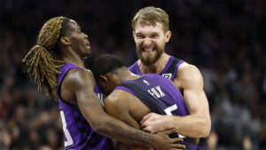 Read more about the article Kings take epic DPOG photo on G1C roof after win vs. 76ers