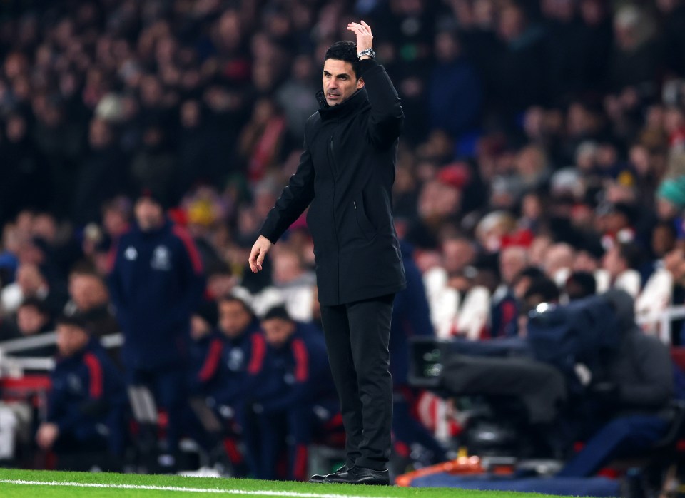 You are currently viewing Mikel Arteta responds to question on thinly-veiled dig from Man United after win over Arsenal