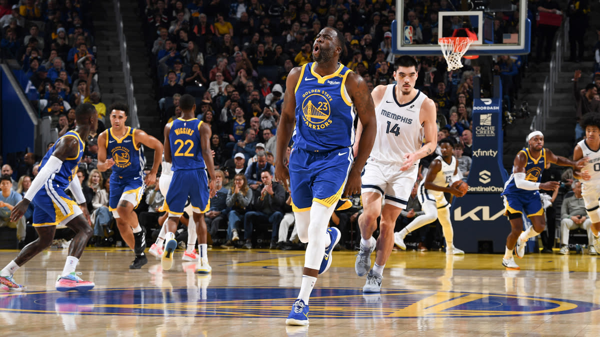 Read more about the article Draymond picks up Flagrant, Tech in controversial sequence vs. Grizz