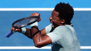 Read more about the article Gaël Monfils becomes oldest ever winner of an ATP Tour title, surpassing Roger Federer