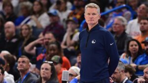 Read more about the article Steve Kerr confirms his childhood home in Pacific Palisades is lost to wildfire, his mother is safe