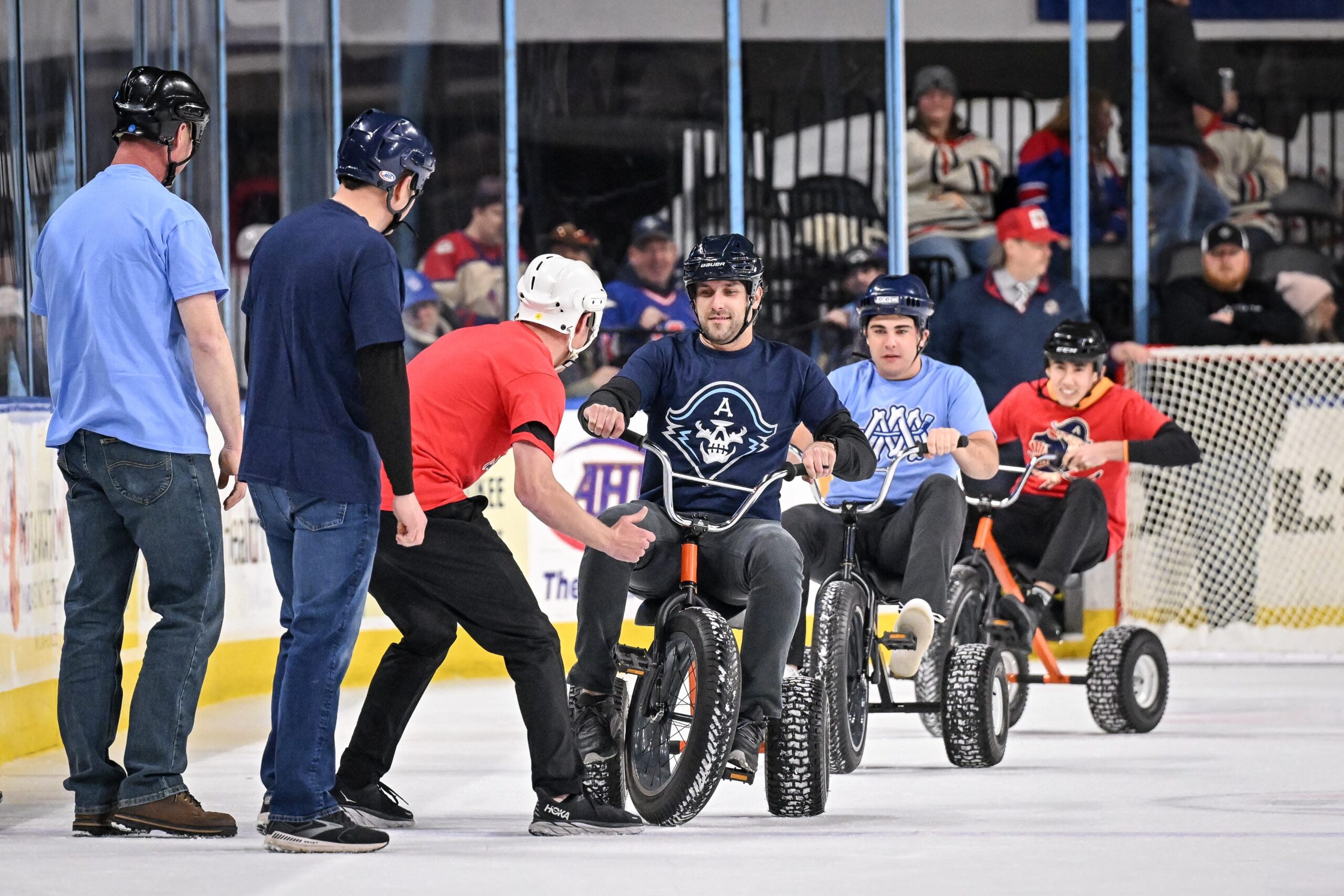 Read more about the article Johnny Sauter focuses on his son’s racing, and more from Milwaukee Admirals motorsports night