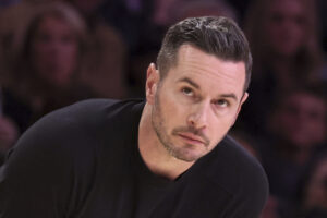 Read more about the article Lakers coach JJ Redick responds to Charles Barkley’s rant against him: ‘Literally don’t care’