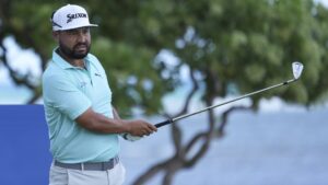 Read more about the article J.J. Spaun leads with U.S. Ryder Cup captain Keegan Bradley two back at Sony Open