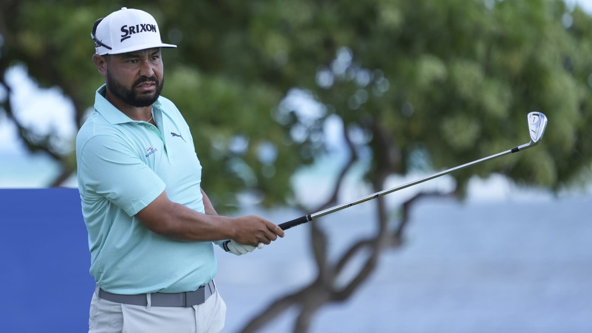 You are currently viewing J.J. Spaun leads with U.S. Ryder Cup captain Keegan Bradley two back at Sony Open