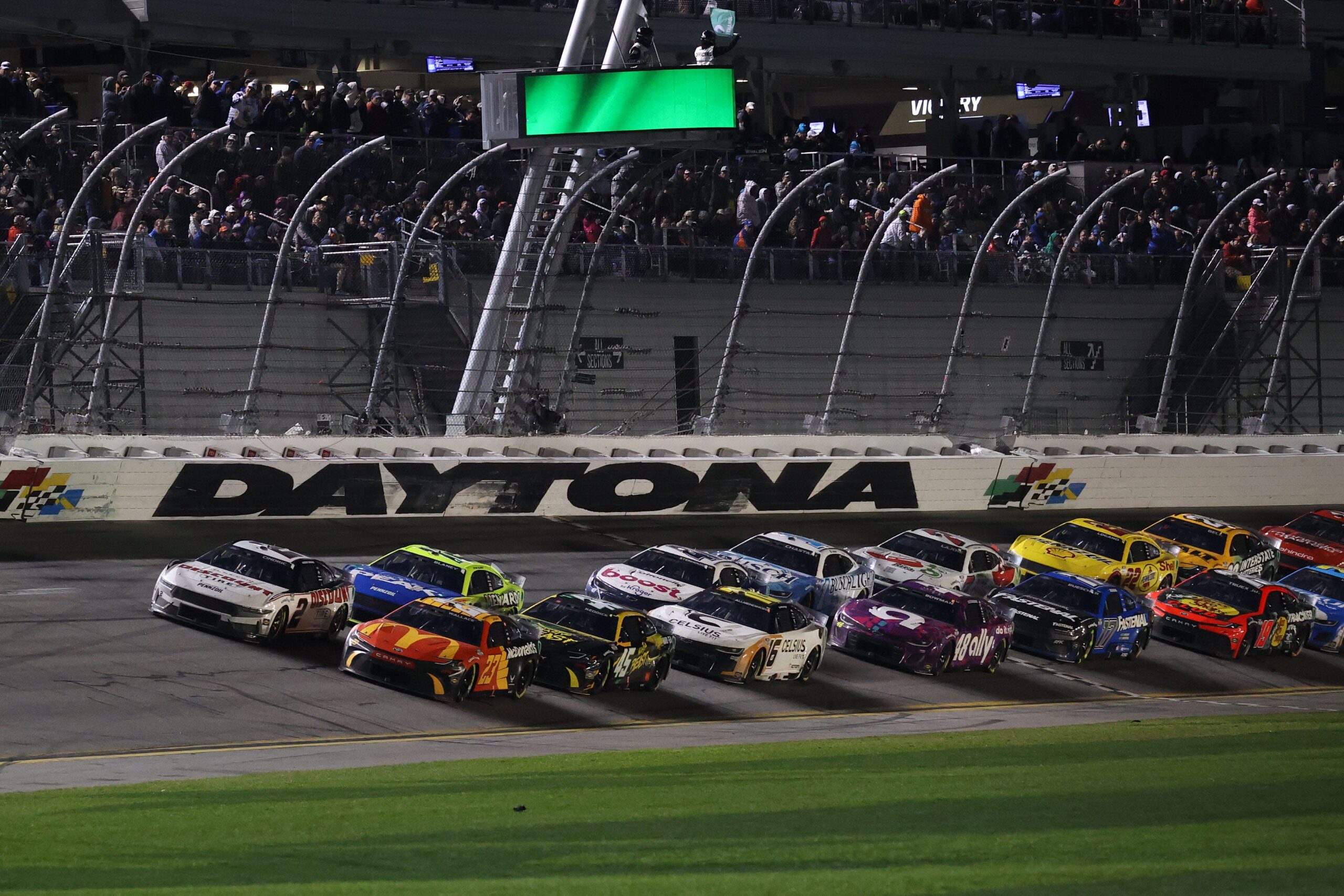 You are currently viewing Daytona 500 sells out for 10th consecutive season to begin NASCAR Cup Series season