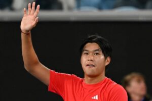 Read more about the article Medvedev stunned by teen qualifier Tien in Australian Open late-night epic