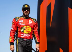 Read more about the article Martin Truex Jr. enters NASCAR Daytona 500 with Tricon Garage