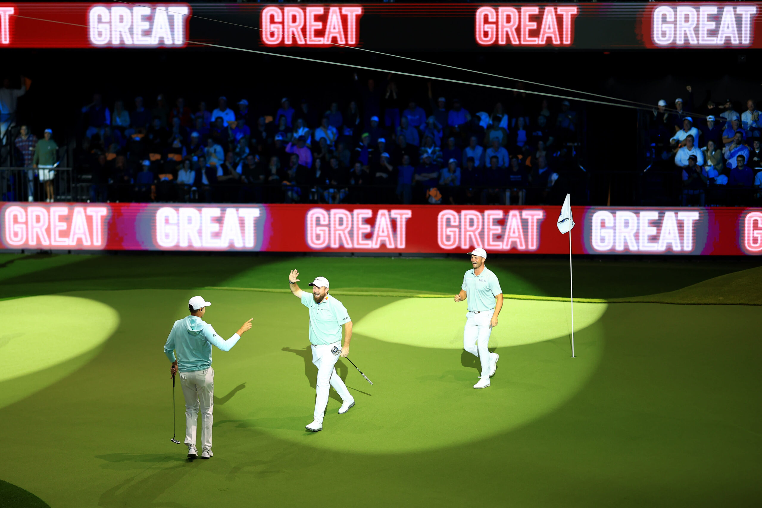 You are currently viewing TGL, Tiger Woods’ tech-infused indoor golf league, debuts to positive reviews and good vibes