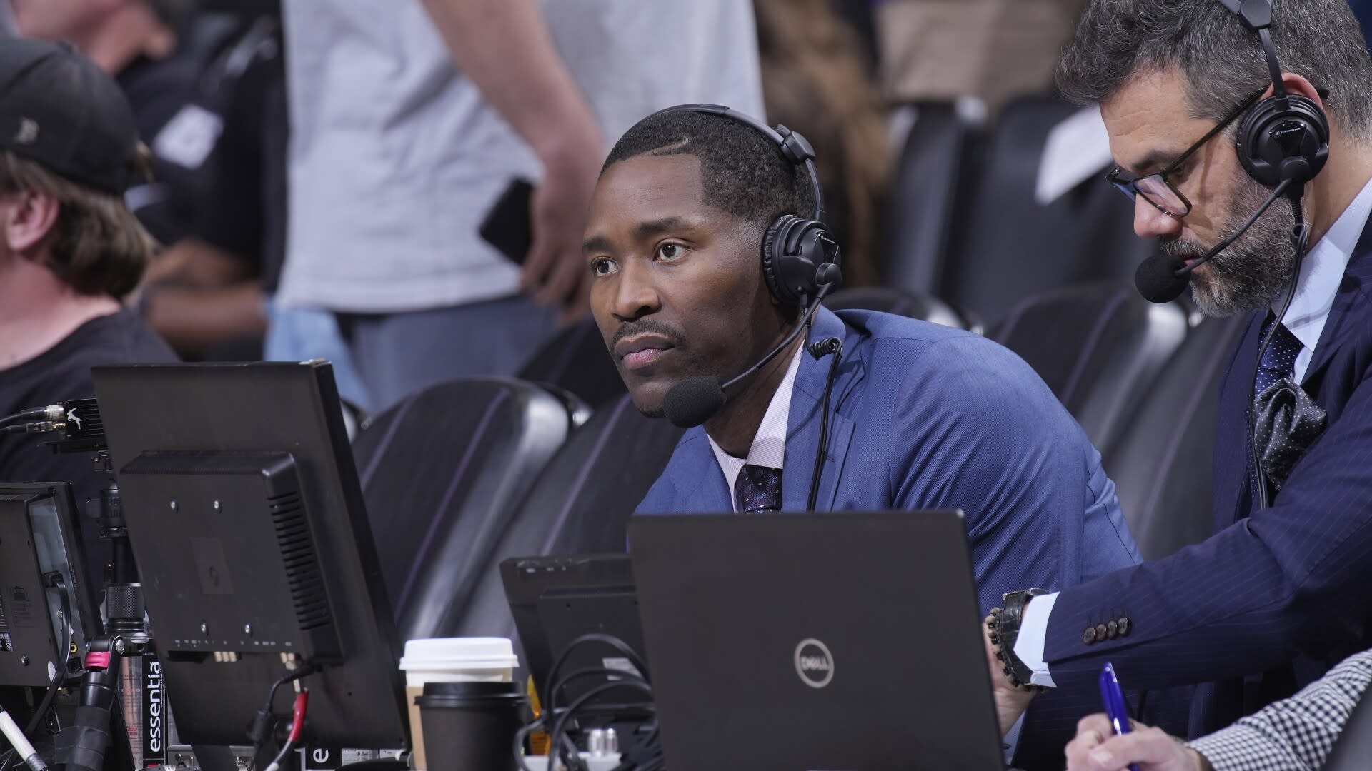 You are currently viewing It’s official: Jamal Crawford joins NBC as lead game analyst for broadcasts