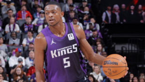 Read more about the article Fox available for Kings-Bulls after three-game injury absence