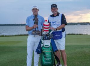 Read more about the article Legendary caddie Billy Foster to scale back in 2025