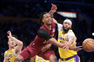 Read more about the article Lakers keep Cavaliers close early, but fall to potent Cleveland at Crypto.com Arena