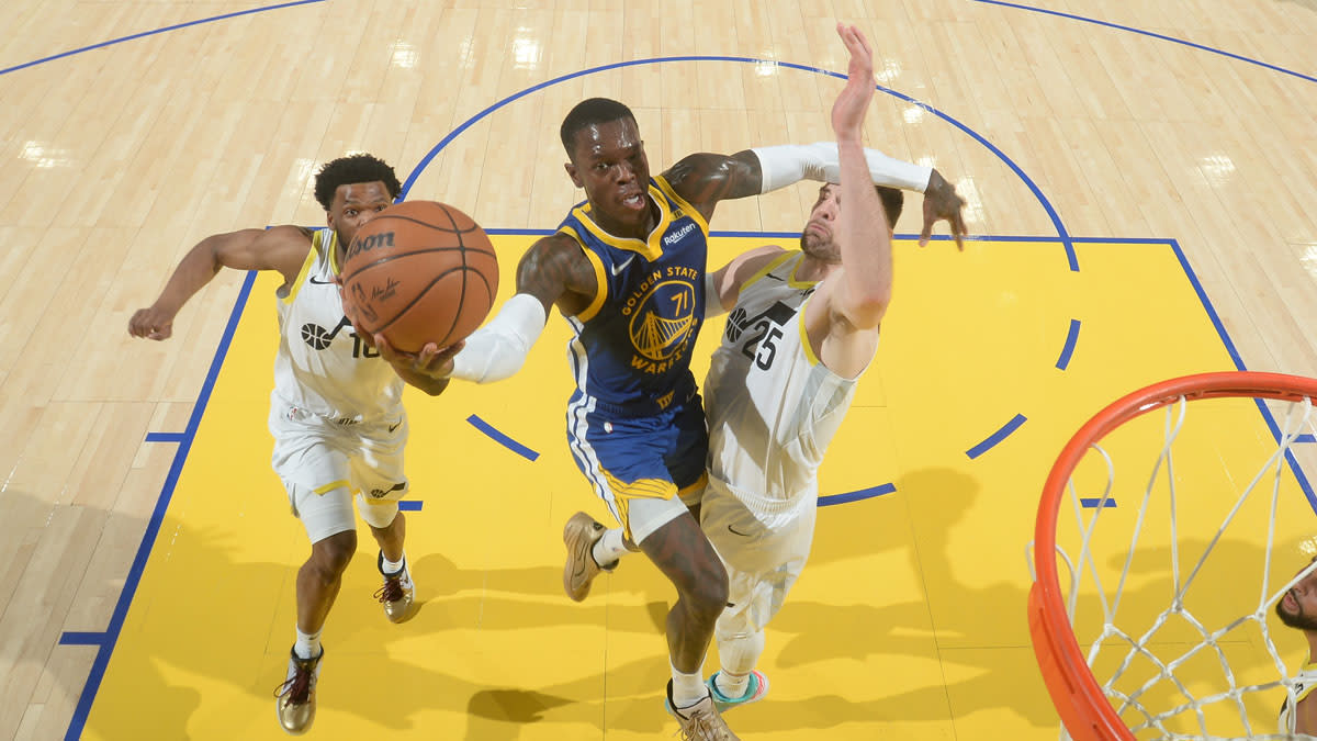 Read more about the article What we learned as Schröder, Podz step up in Warriors’ win vs. Jazz