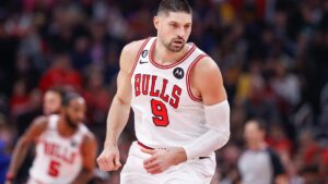 Read more about the article Report: Bulls center Vučević ‘most discussed’ Warriors’ trade target