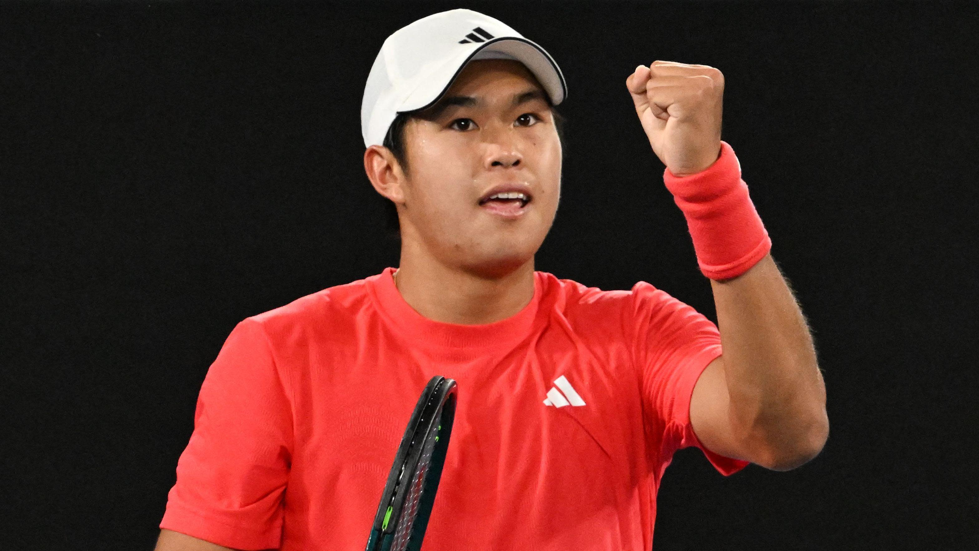 Read more about the article Teenager Tien stuns Medvedev in late five-set thriller