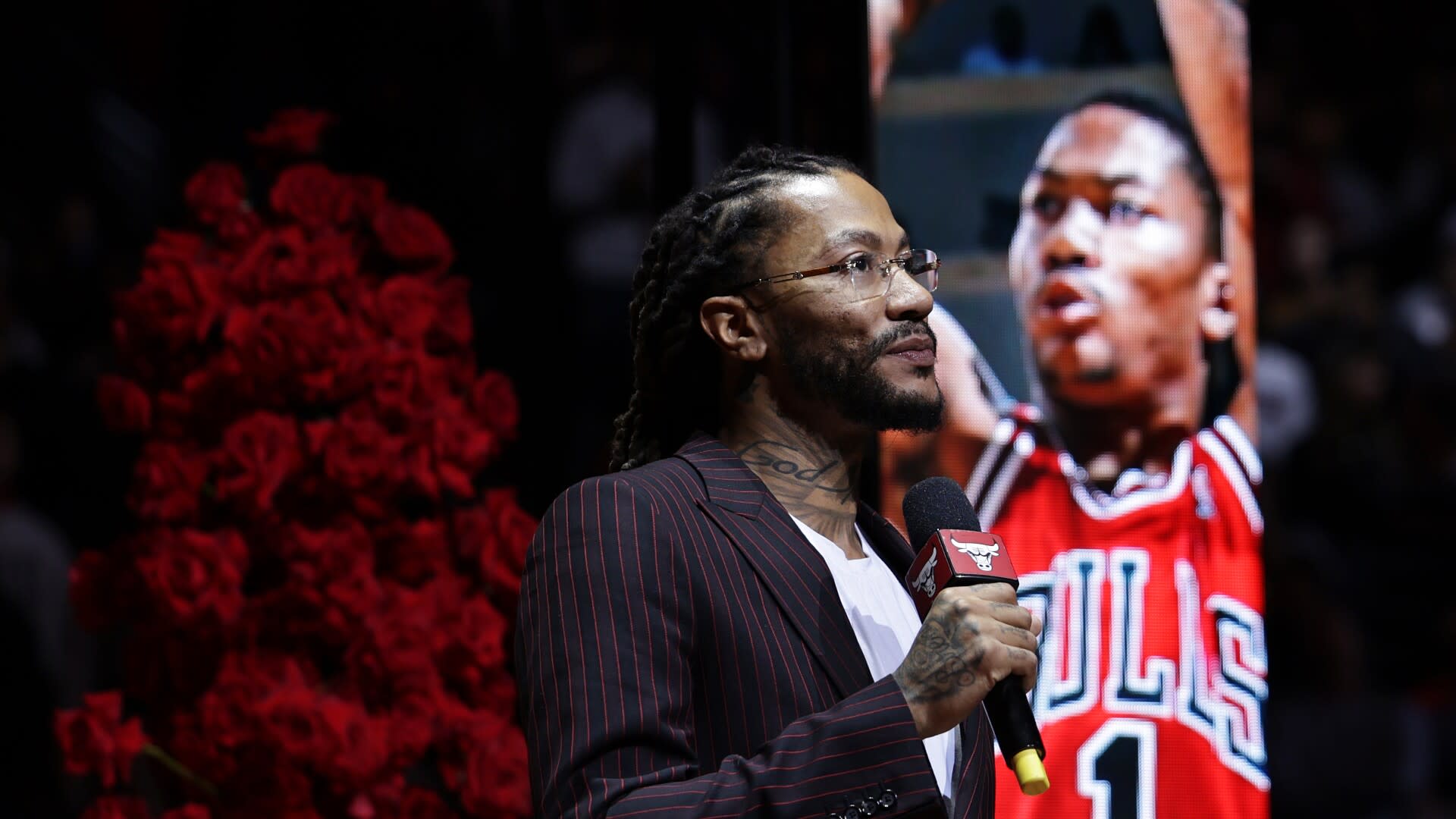 You are currently viewing Bulls to retire Derick Rose’s No. 1 jersey next season