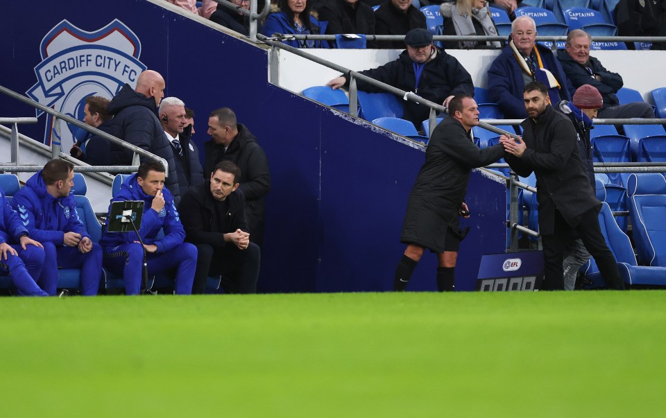 You are currently viewing Cardiff vs Coventry clash halted as match tannoy makes bizarre fan request