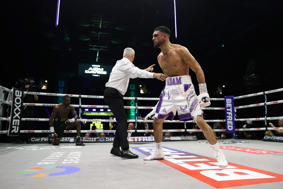 Read more about the article Adam Azim vs Sergey Lipinets LIVE: Start time, undercard and how to follow as undefeated Brit sensation eyes world title