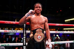 Read more about the article ‘He ran away’ – Devin Haney got ‘buckled’ in sparring by one of America’s brightest prospects