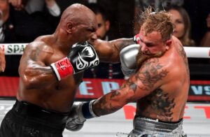 Read more about the article Mike Tyson returns to the gym despite concerning health update months after Jake Paul fight