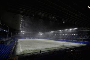 Read more about the article Everton vs Peterborough meeting called as bad weather threatens cup clash