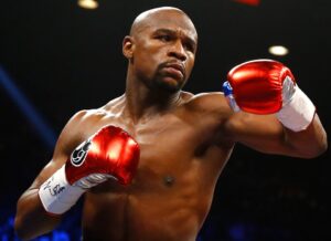 Read more about the article I’m the three-weight world champion who Floyd Mayweather ‘copied’ to become dominant boxing legend