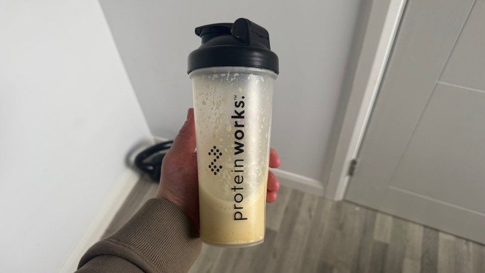 You are currently viewing Protein Works review: are they really the “best shakes on the planet?”