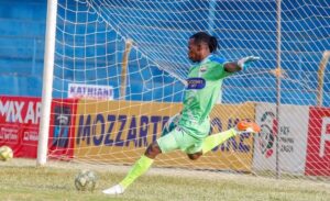 Read more about the article Hot cake goalkeeper Ssetuba weighs in options as contract at Kakamega Homeboyz winds down