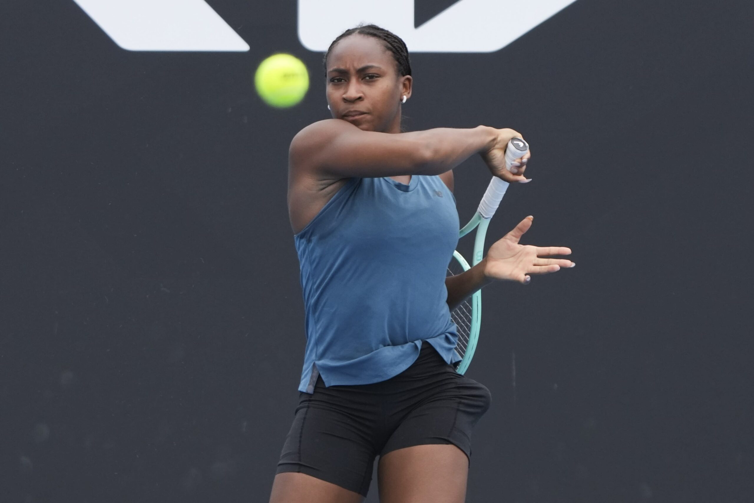 You are currently viewing Coco Gauff has worked on her serve and her forehand heading into the 2025 Australian Open