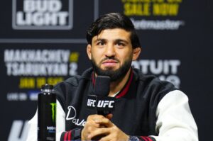 Read more about the article ‘He has weaknesses’ – UFC 311 star reveals how he can win title from Islam Makhachev in biggest fight of his life