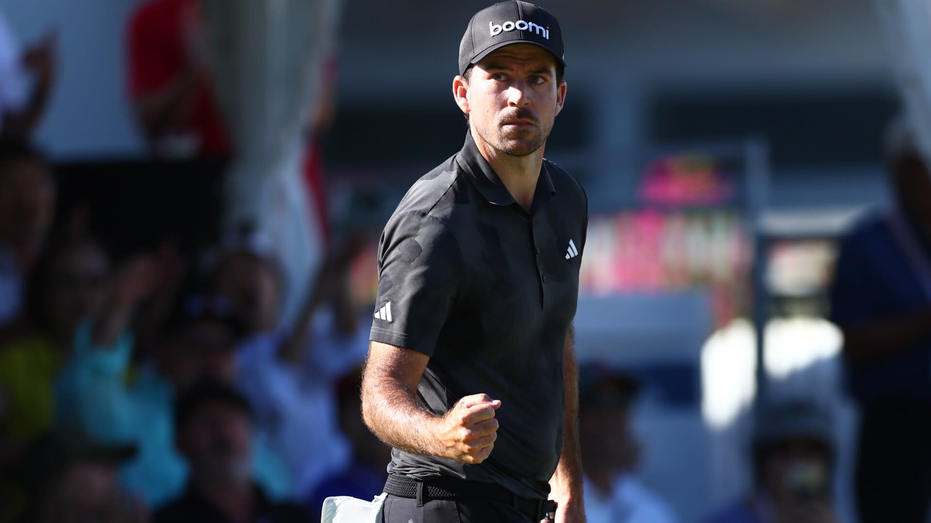 You are currently viewing Nick Taylor wins another playoff with clutch play on 18th hole at Sony Open