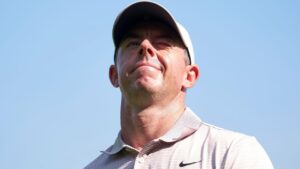 Read more about the article Holder McIlroy five behind after opening Dubai 70