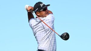 Read more about the article Matsuyama holds halfway lead in PGA Tour opener