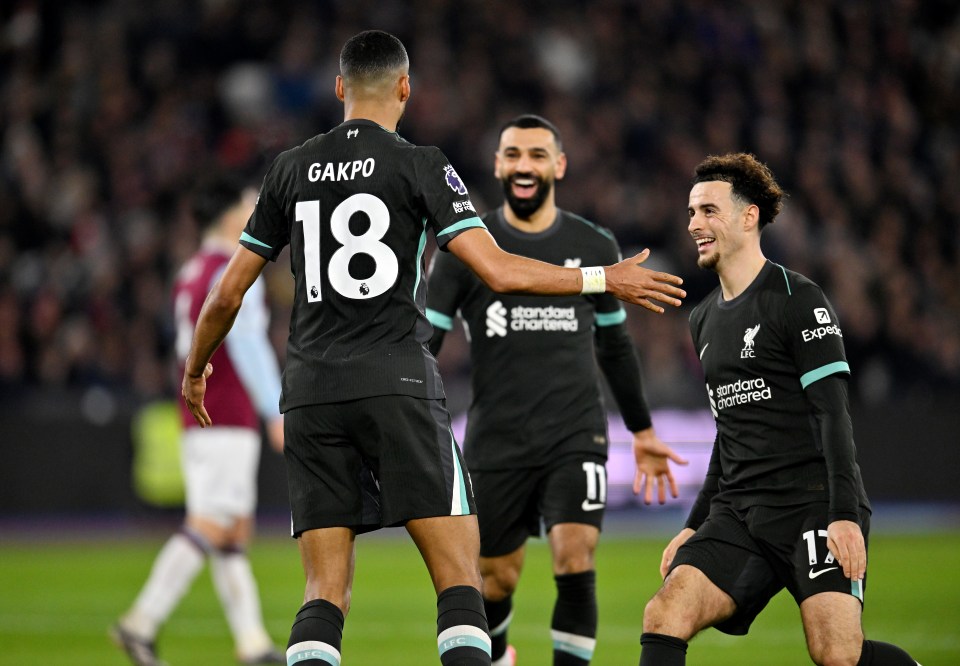 You are currently viewing Mohamed Salah aiming to continue incredible Liverpool form against favourite opponent Man United – kick-off time, predicted line-ups and how to follow