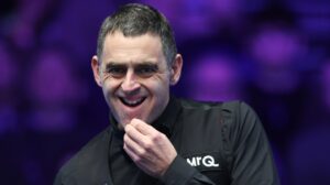 Read more about the article Michael van Gerwen dragged into snooker debate as Ronnie O’Sullivan makes harsh point