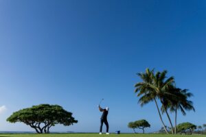 Read more about the article How to watch, Sunday’s final-round tee times for the 2025 Sony Open in Hawaii