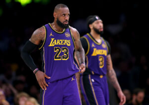 Read more about the article Lakers and Clippers’ Saturday games postponed due to Los Angeles wildfires