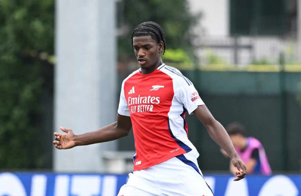 You are currently viewing Man United set to raid Hale End again as they target another Arsenal academy star