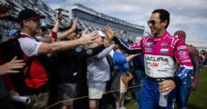 Read more about the article Helio Castroneves to attempt Daytona 500 in Trackhouse’s Project 91 entry