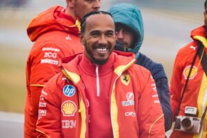 Read more about the article Piero Ferrari dismisses Lewis Hamilton ‘problem’ as he reveals F1 star’s ‘surprise’ after test drive