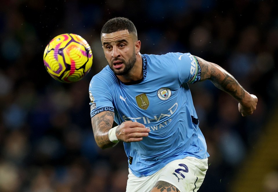 You are currently viewing Man City’s Premier League rivals told to sign Kyle Walker as Champions League contenders eye up move