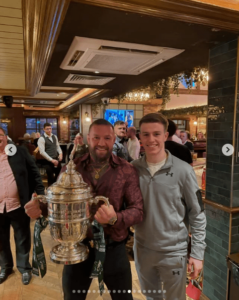 Read more about the article Conor McGregor shares photos with Irish FA Cup after cousin wins famous trophy with Drogheda United