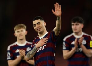 Read more about the article ‘We’ll miss him greatly’ – Miguel Almiron completes emotional Newcastle exit