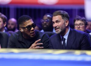 Read more about the article ‘Wanted to step in’ – Anthony Joshua defends Martin Bakole and reveals why he didn’t face Joseph Parker instead