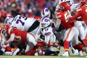 Read more about the article NFL reveals technology will never replace refs despite controversial Bills-Chiefs first-down call