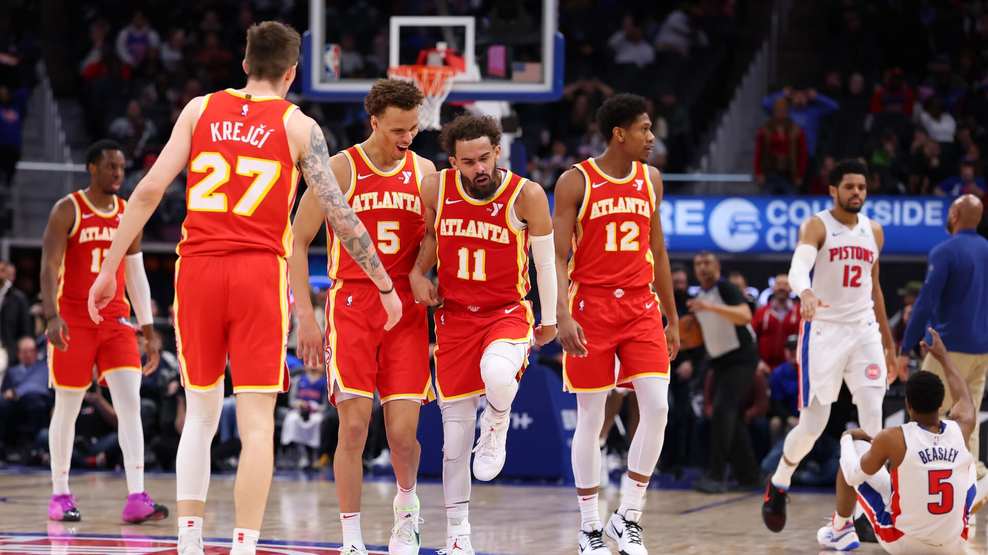 You are currently viewing Watch Trae Young’s step-back game-winner to beat Pistons