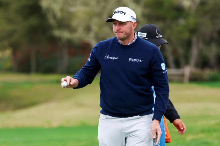 You are currently viewing Austrian Straka seizes PGA Pebble Beach lead