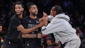 Read more about the article Nets, D’Angelo Russell stun Rockets with two late three-pointers in 99-97 win